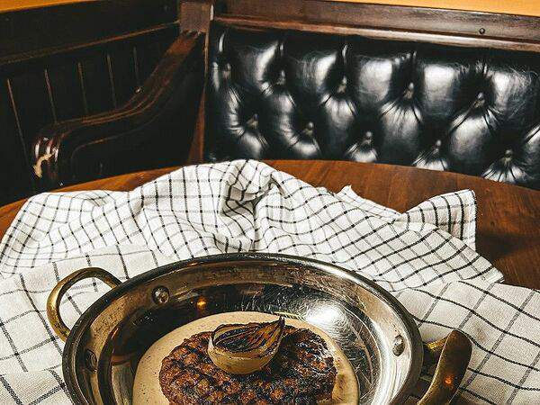 Dirty boots irish pub - Бифштекс из говядины