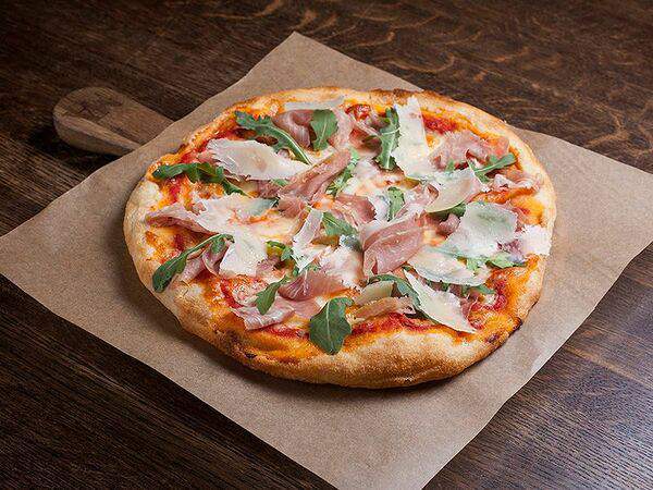 МА: Грузия + Италия - Пицца с пармой и руколой