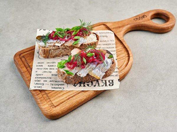 Pivino - Брускетта со слабосоленой сельдью