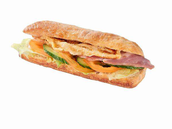 Street market - Багет с беконом