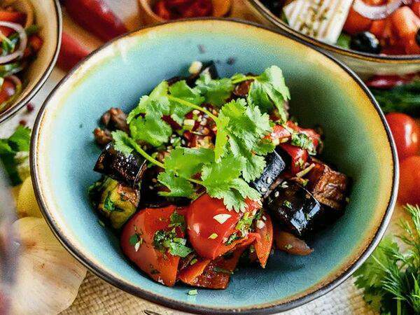 Чучвара, мангал и печи - Салат с ростбифом