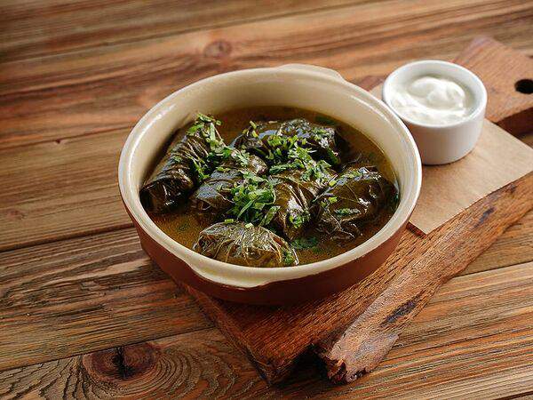 Че? Харчо! - Долма с бараниной и мацони