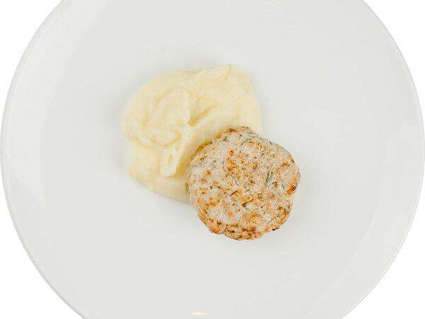 Петрушка - Котлета куриная с сыром Пармезан