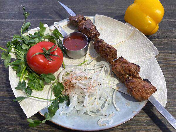 В Шатрах - Шашлык из баранины