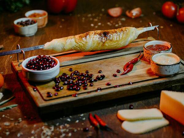 Мама Грузия - Хачапури на вертеле с красной фасолью