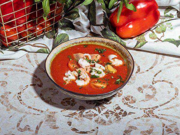 Перчини - Томатный суп с морепродуктами