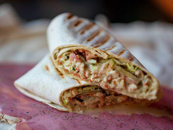 Всё сейчас хорошо - Ролл с курицей