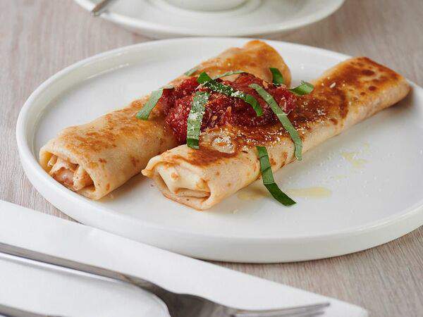 Union Coffee Pizza - Блины с сыром и ветчиной