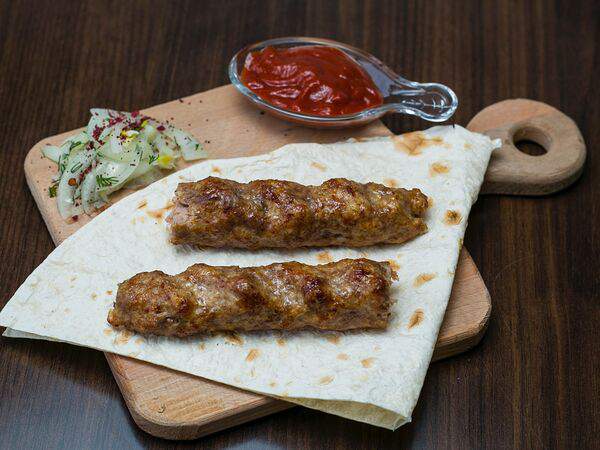 Шашлыки шаурма пекарня - Люля-кебаб из телятины