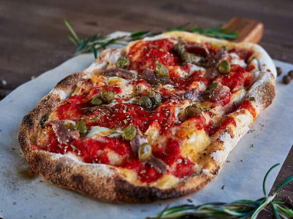 Grill & Pizza by Bottega Toscana - Пинса Наполетана