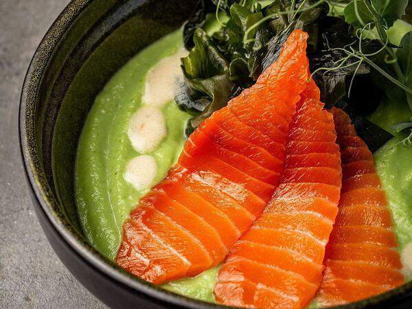 Фиши - Крем-суп с брокколи и лососем