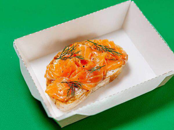 Ulandy Cafe - Брускетта с лососем и сливочным сыром