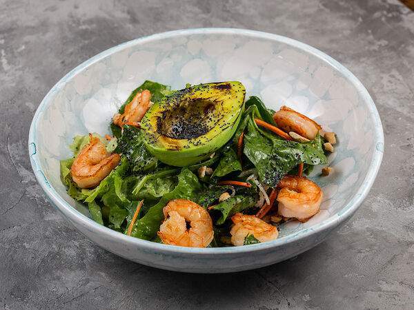 Коптильня - Большой зеленый салат с тигровыми креветками