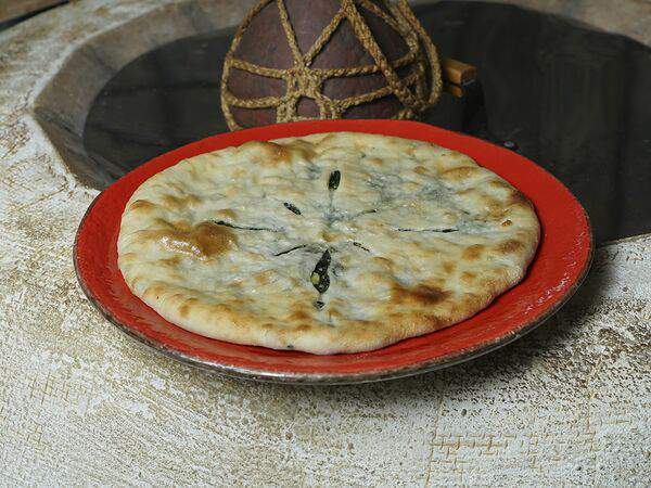 Загляни генацвале - Хачапури со шпинатом и сыром