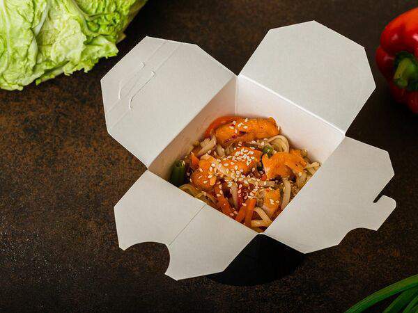 Fish & Grill - Wok с форелью