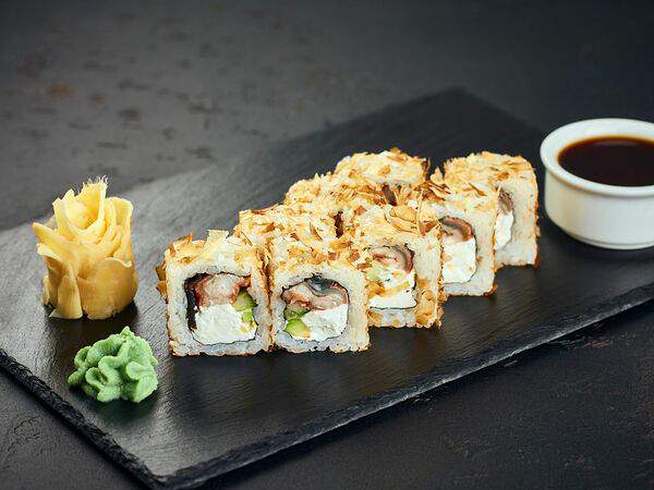 Маэстро суши - Ролл Бонито с угрем