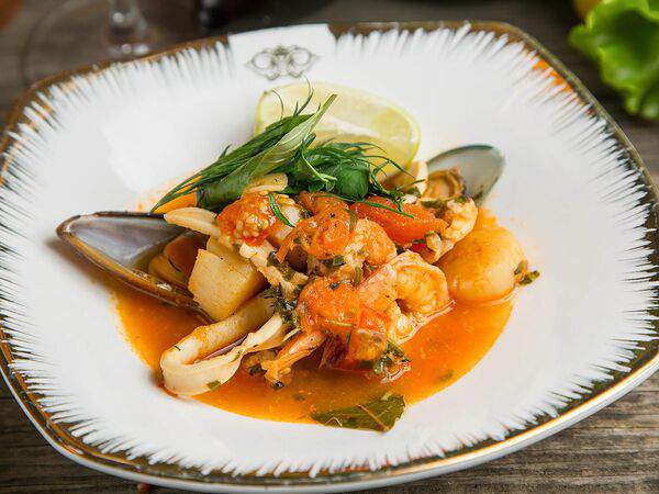 Nar & Sharab - Суп с морепродуктами