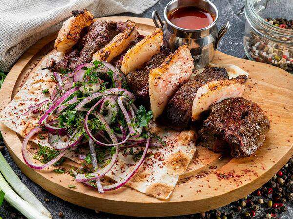 My megobari - Шашлык из говяжьей печени