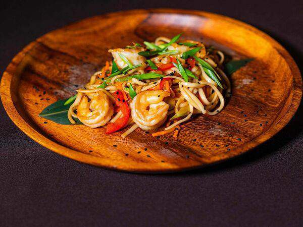 Tom-Yam - Удон с курицей