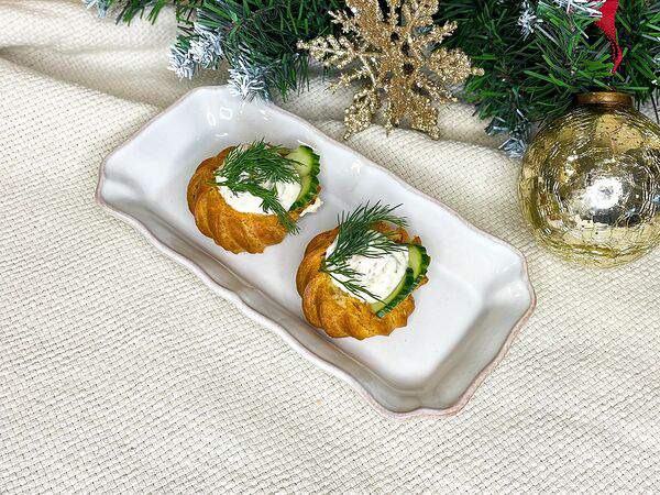 Debaton - Профитроли со сливочным кремом и копченым лососем