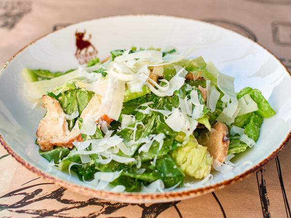 Torro Grill - Салат Цезарь с курицей