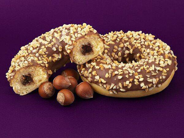 Читмил пончик - Пончик НатсДон с ореховой начинкой