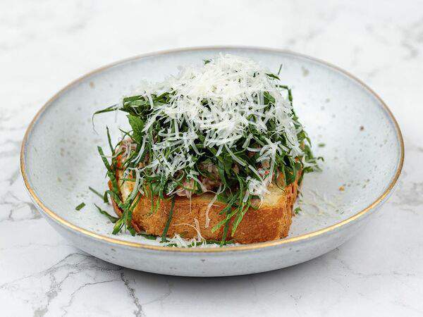 Pl bar - Тост с тартаром из тунца