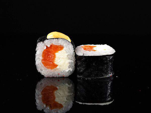 Cити ролл - Ролл Острый с лососем и сыром Big