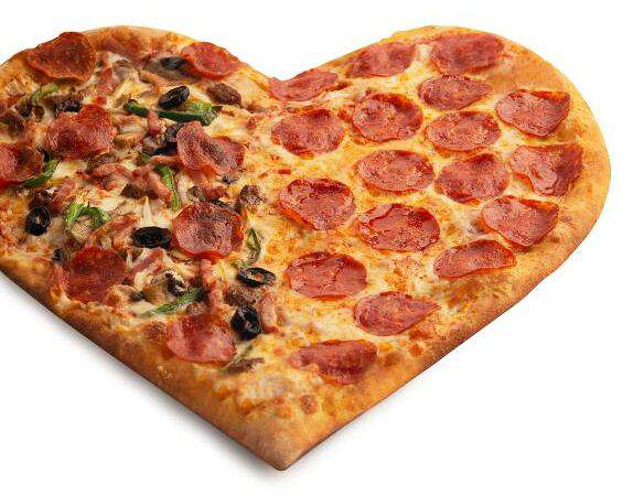 Папа Джонс - Пицца Сердце Супер Папа-Пепперони