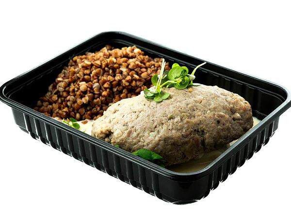 Gastro Pub Hooligans - Куриная котлета паровая с гречневой кашей и сливочным соусом