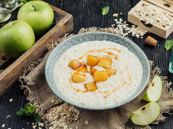 Мамалыга Бар - Овсяная каша с яблоком