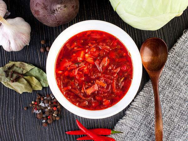 Горячий обед - Борщ