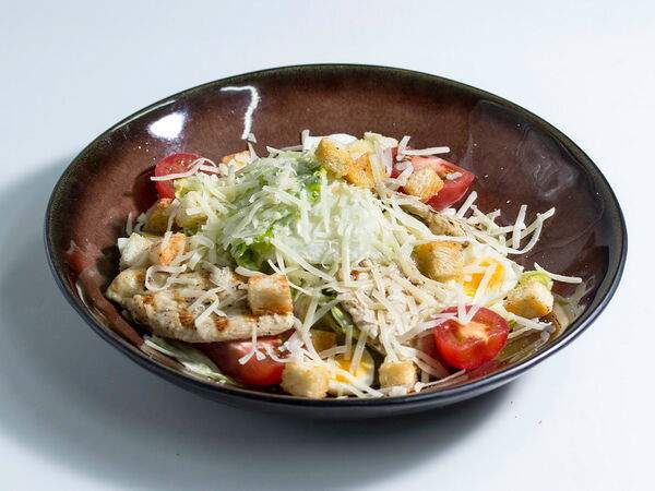 Лапшу не вешай - Салат Цезарь с курицей