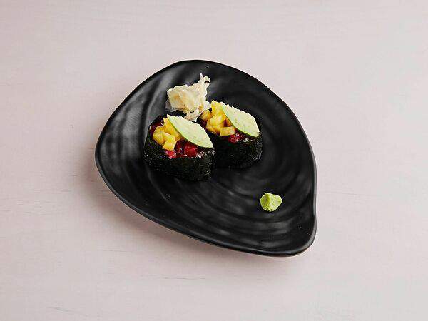 Японское бистро Fugu - Гунканы с тунцом