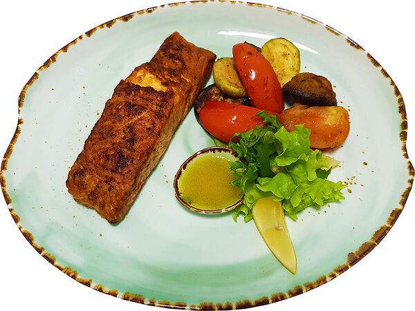 Белград Кафана - Лосось на гриле со спаржей