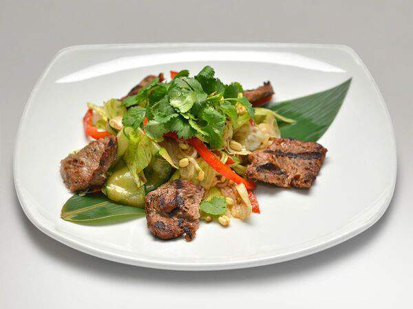 Зебры - Биф-салат с ростками бобов