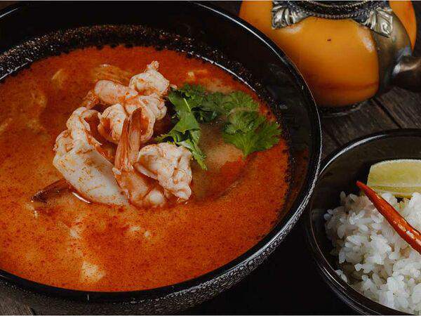 Томми Lee - Том Ям