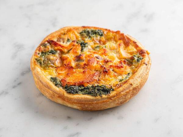 Пекарня-кондитерская Тьерри - Киш со шпинатом и лососем