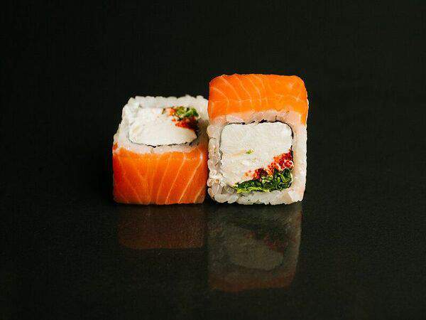 Wasabi - Ролл Филадельфия лайт с тобико