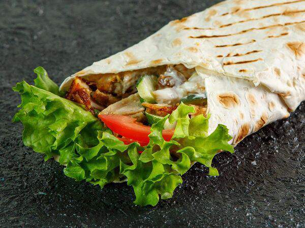 Околица - Двойная шаверма в лаваше