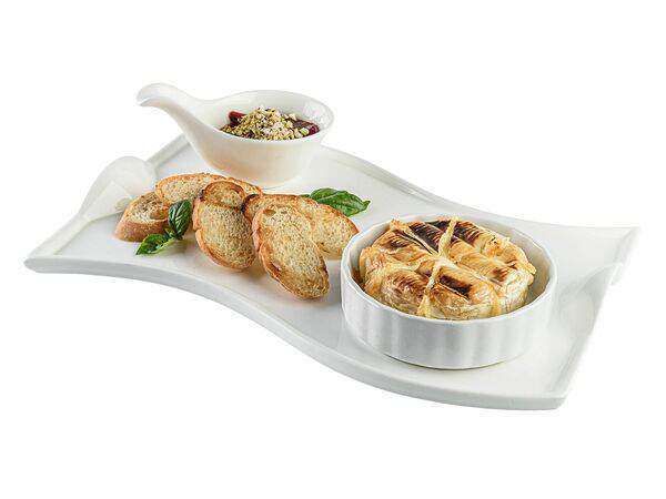 Le Noir - Запечённый камамбер с ягодой