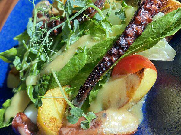 Wedka - Салат с щупальцами кальмара