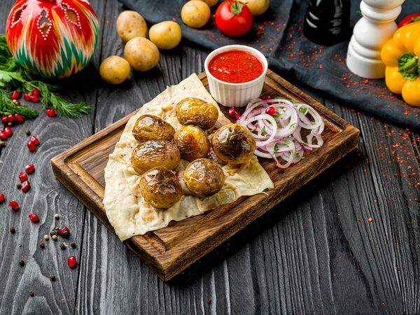 Шашлычная Хан - Шашлык из молодого картофеля с курдюком