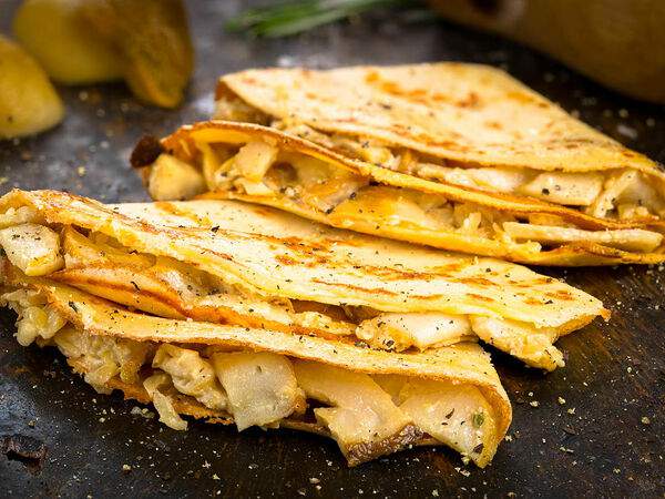 Дольче & Лючиа - Блин с грудинкой и сыром