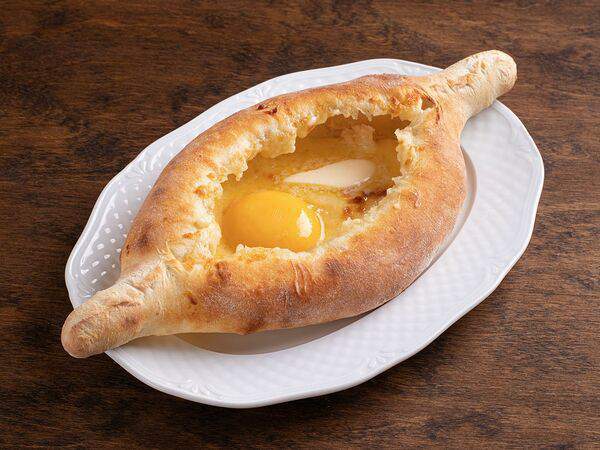 Тифлисъ - Хачапури по-аджарски