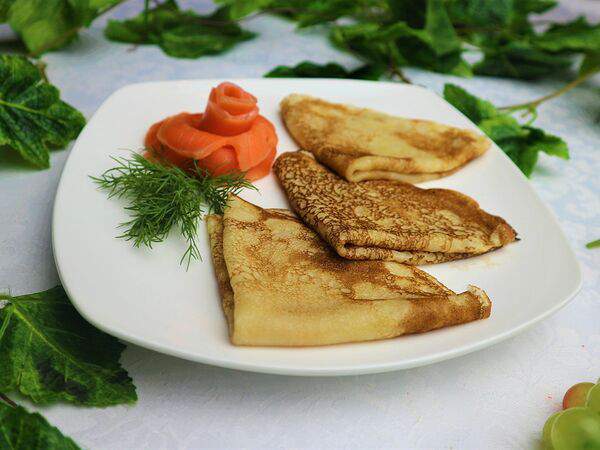 Вечная пятница - Блины с семгой