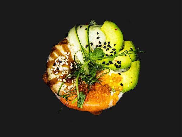 Mr Khan - Суши-донат с лососем и угрём