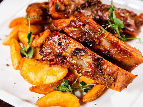 Harat's Irish Pub - Ребрышки BBQ