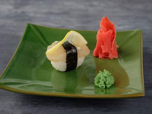 Su Mo - Суши Хотате