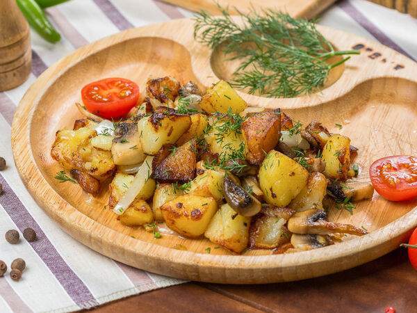 Кафе Отдых - Картофель жареный с грибами и луком